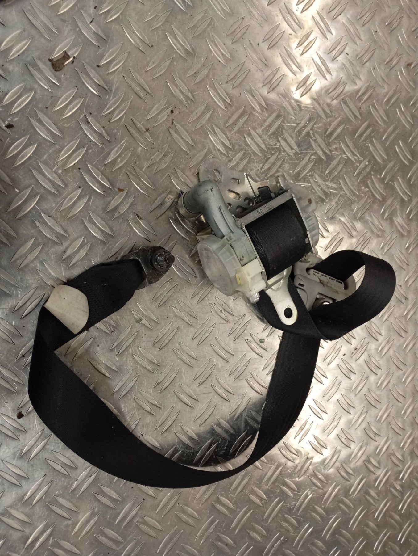 Ceinture avant droit