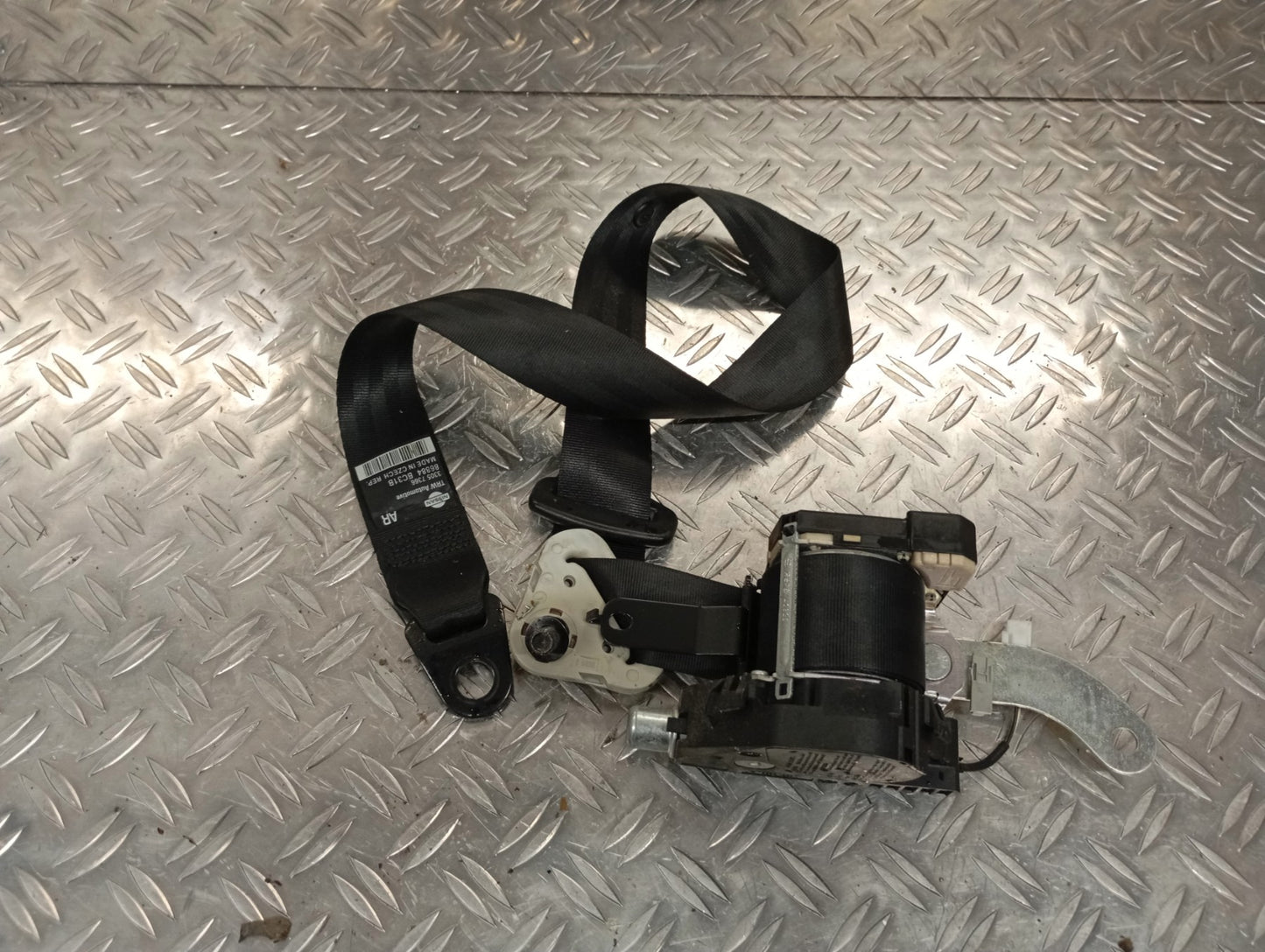 Ceinture avant droit