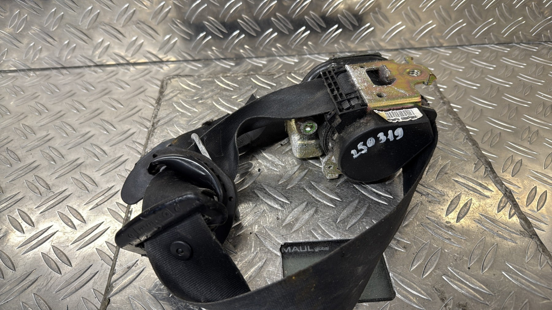 Ceinture avant gauche