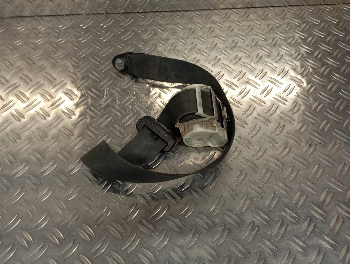 Ceinture avant droit