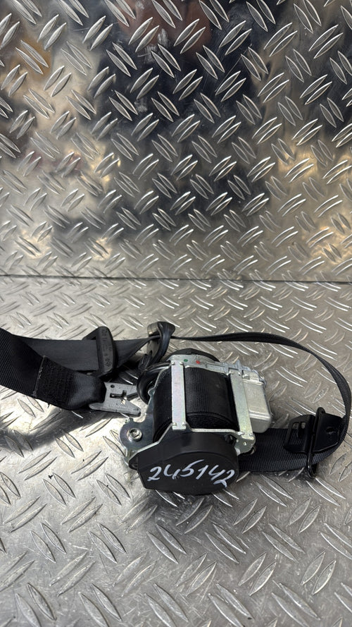 Ceinture avant droit