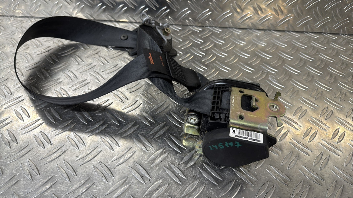 Ceinture avant droit