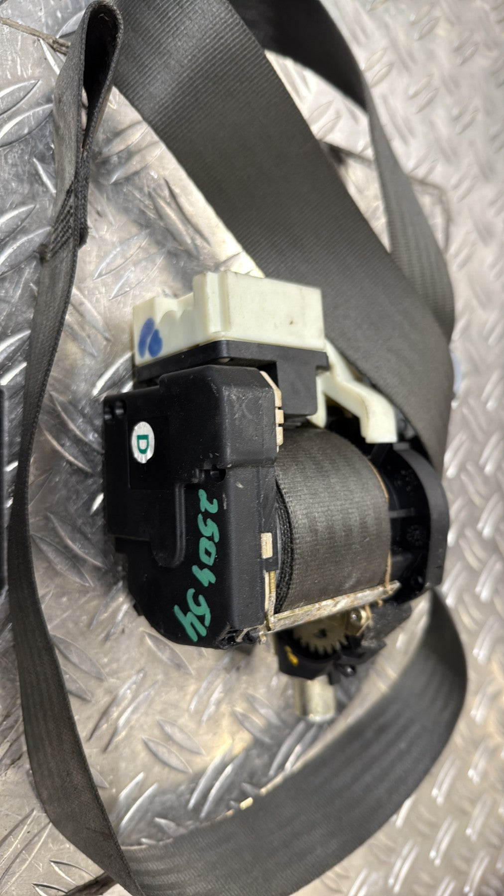 Ceinture avant droit