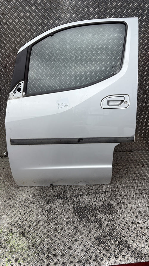 Porte avant gauche - NISSAN NV200 2012.0