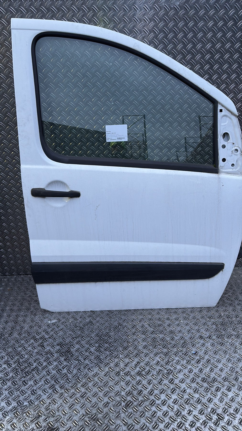 Porte avant droit