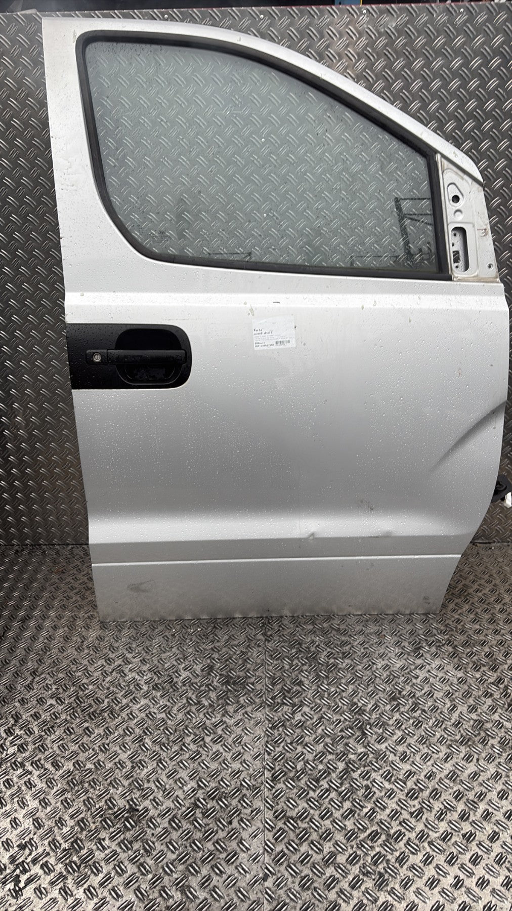 Porte avant droit - HYUNDAI H1 2 STAREX 2008.0