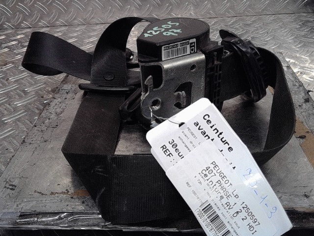 Ceinture avant droit