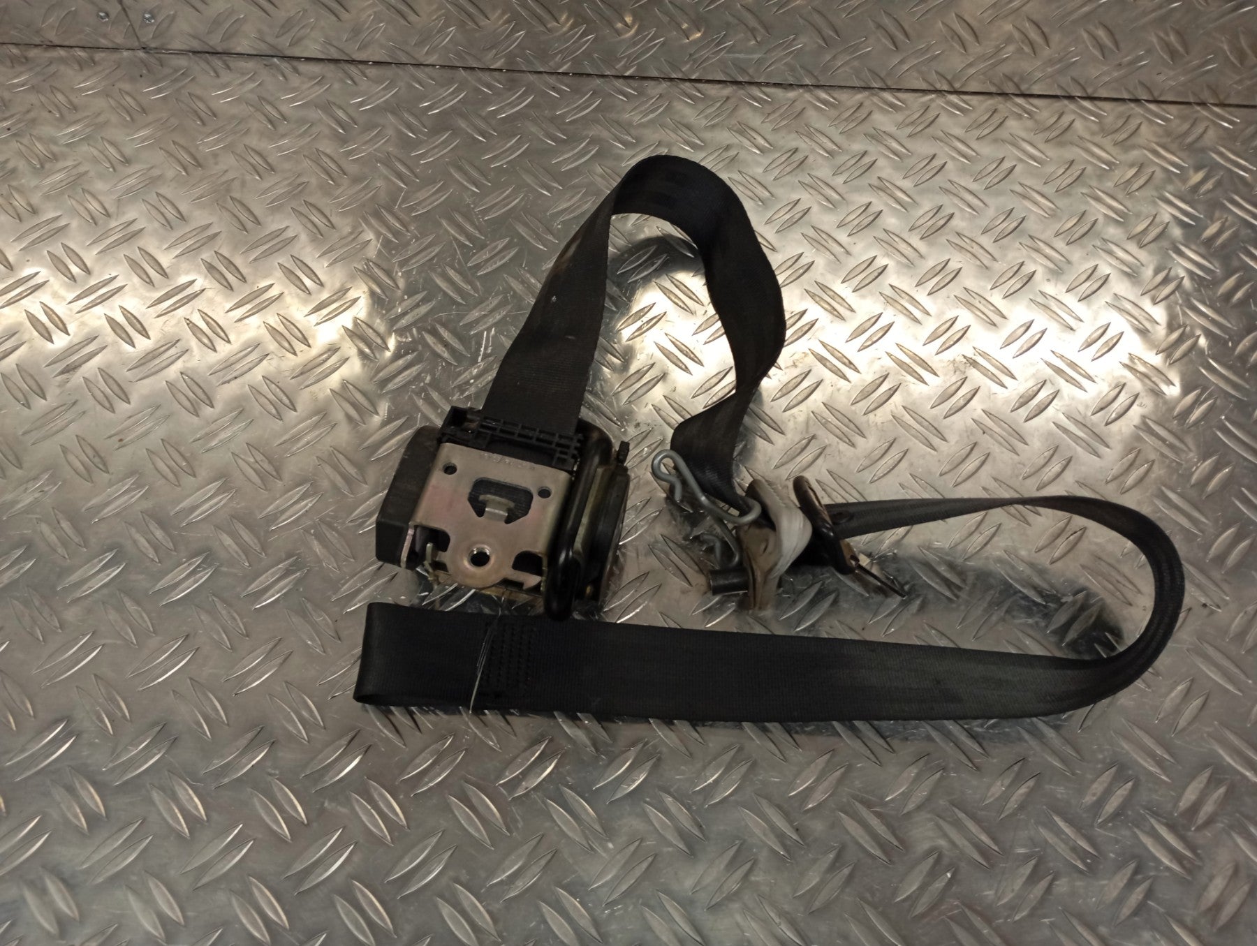 Ceinture avant droit