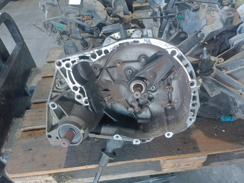 Boite de vitesses - RENAULT CLIO 2 PHASE 2 2002.0