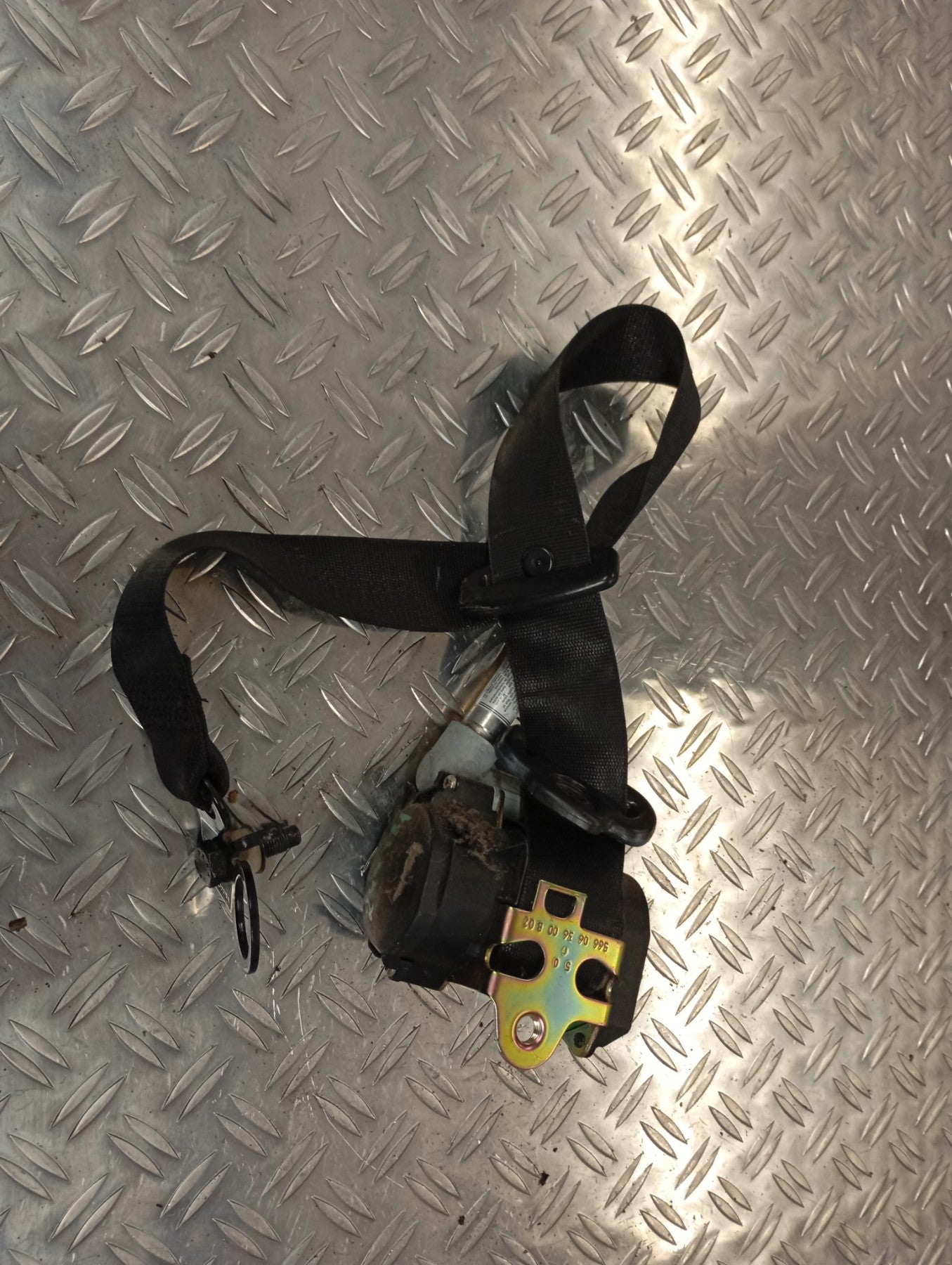 Ceinture avant droit