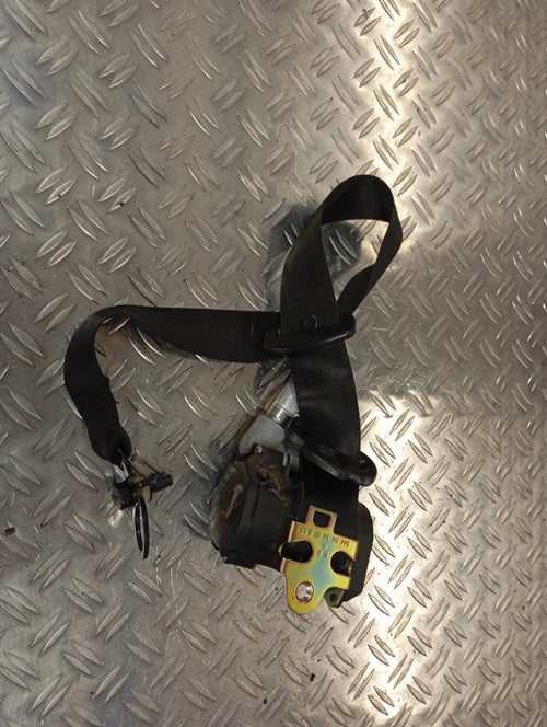Ceinture avant droit