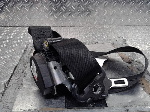 Ceinture avant gauche