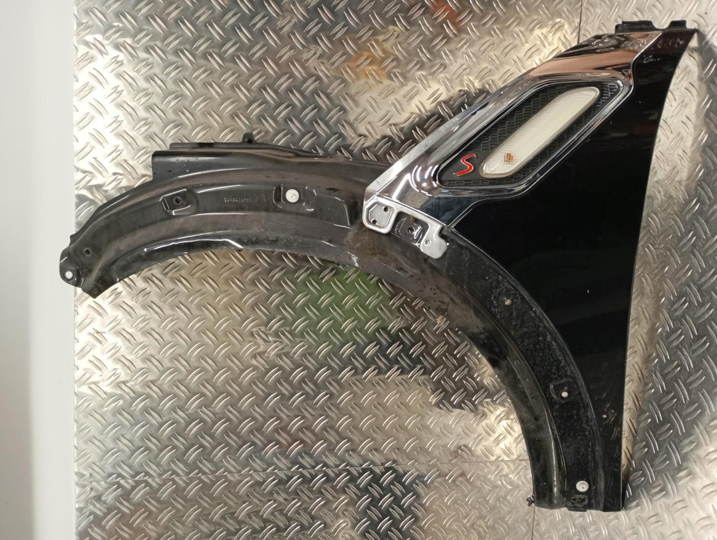 Aile avant gauche - MINI MINI 2 R60 COUNTRYMAN BREAK (2013)