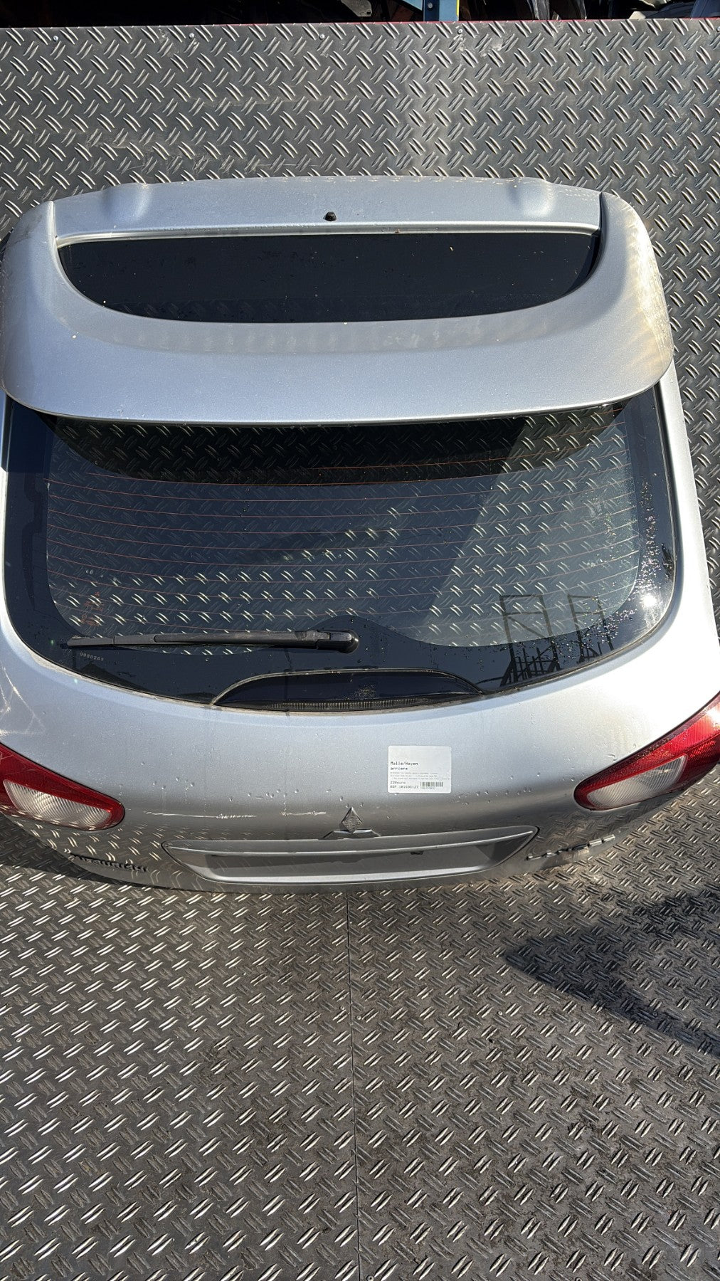 Malle/Hayon arriere - MITSUBISHI LANCER 5 SPORTBACK (2010)