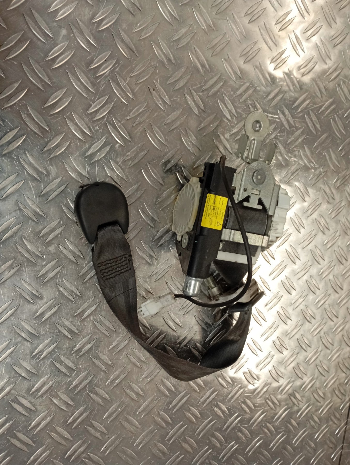 Ceinture avant droit