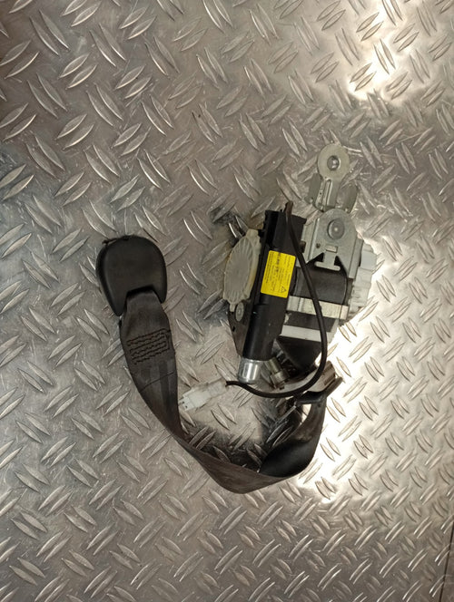 Ceinture avant droit