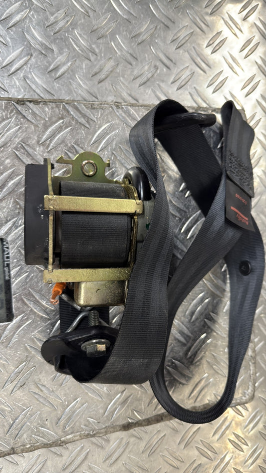 Ceinture avant droit