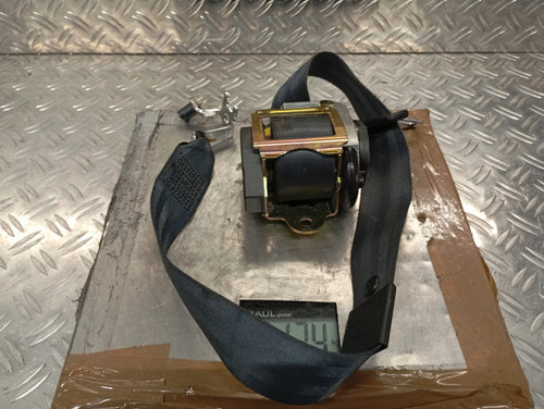 Ceinture avant gauche