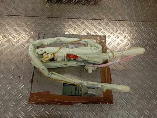 Air bag rideau droit