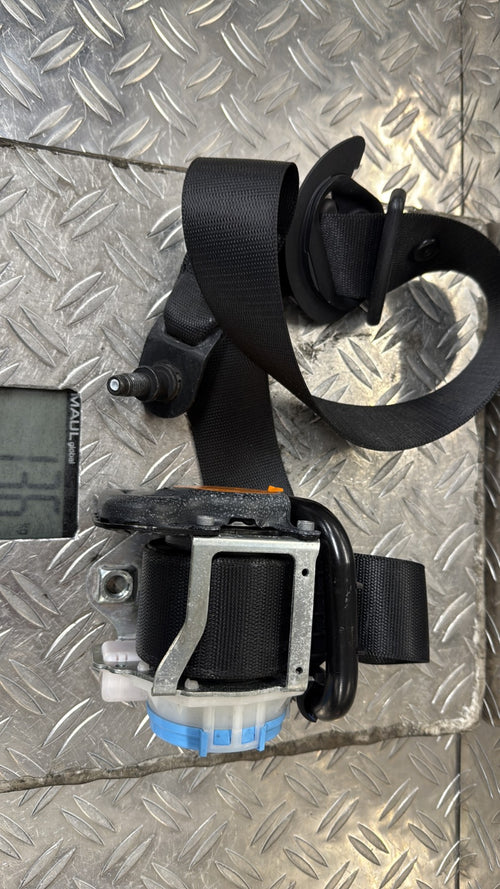 Ceinture avant droit