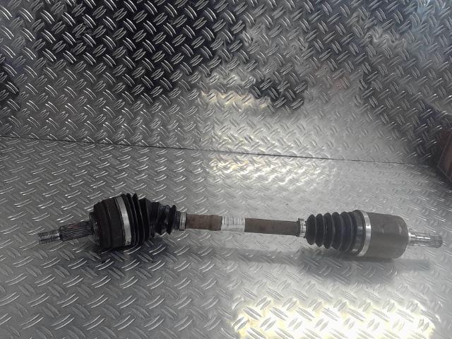Cardan gauche (transmission)