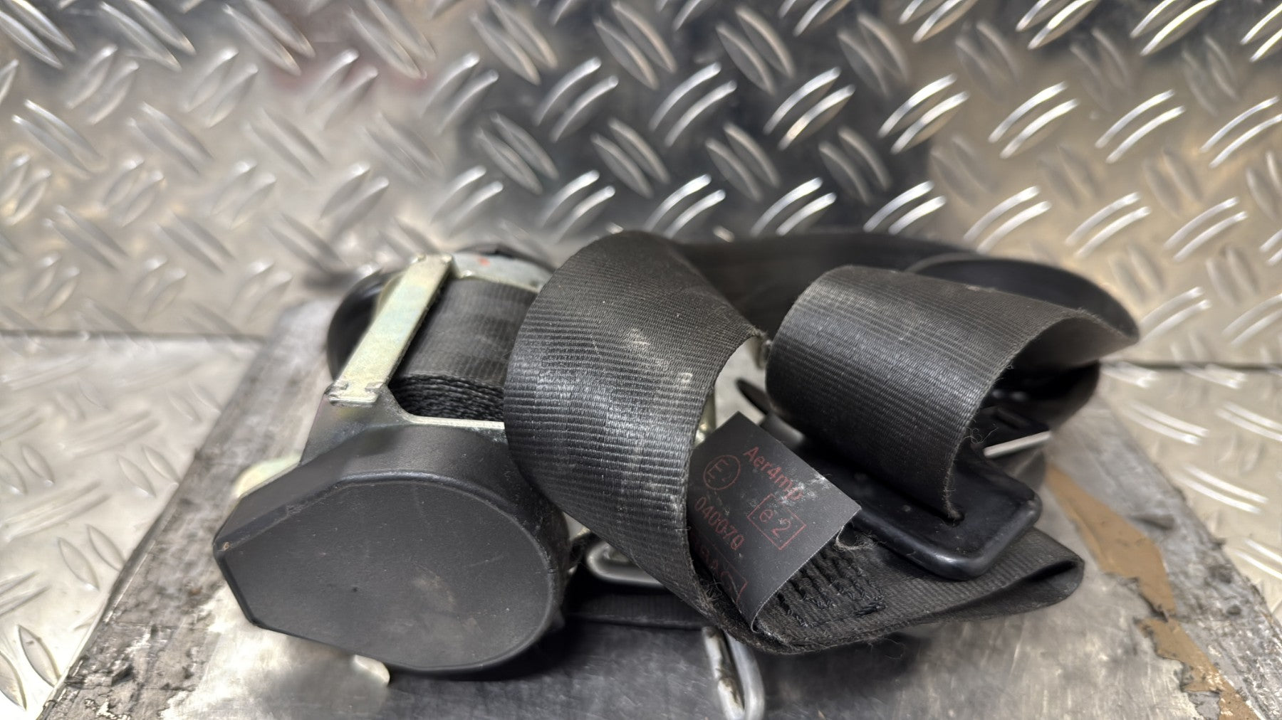 Ceinture avant gauche