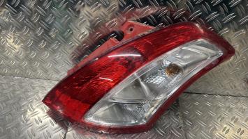 Feu arriere principal droit (feux) - SUZUKI SWIFT 4