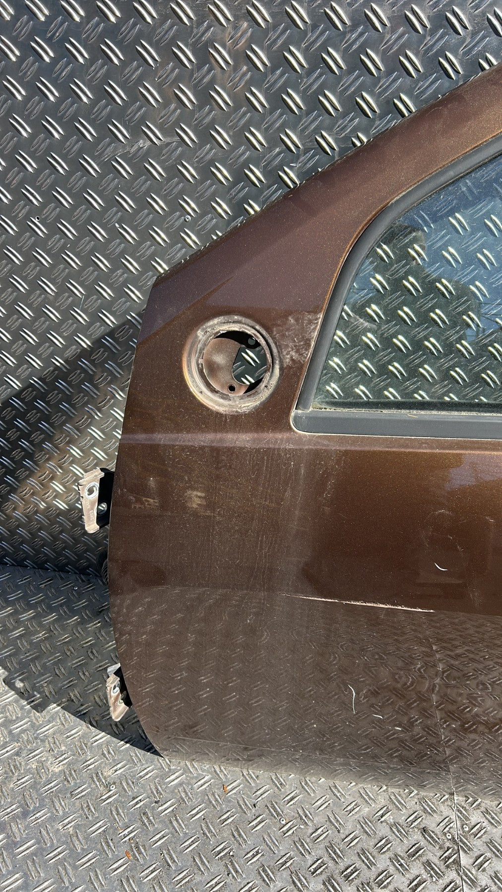 Porte avant gauche - DACIA DUSTER 1 PHASE 1 2011.0