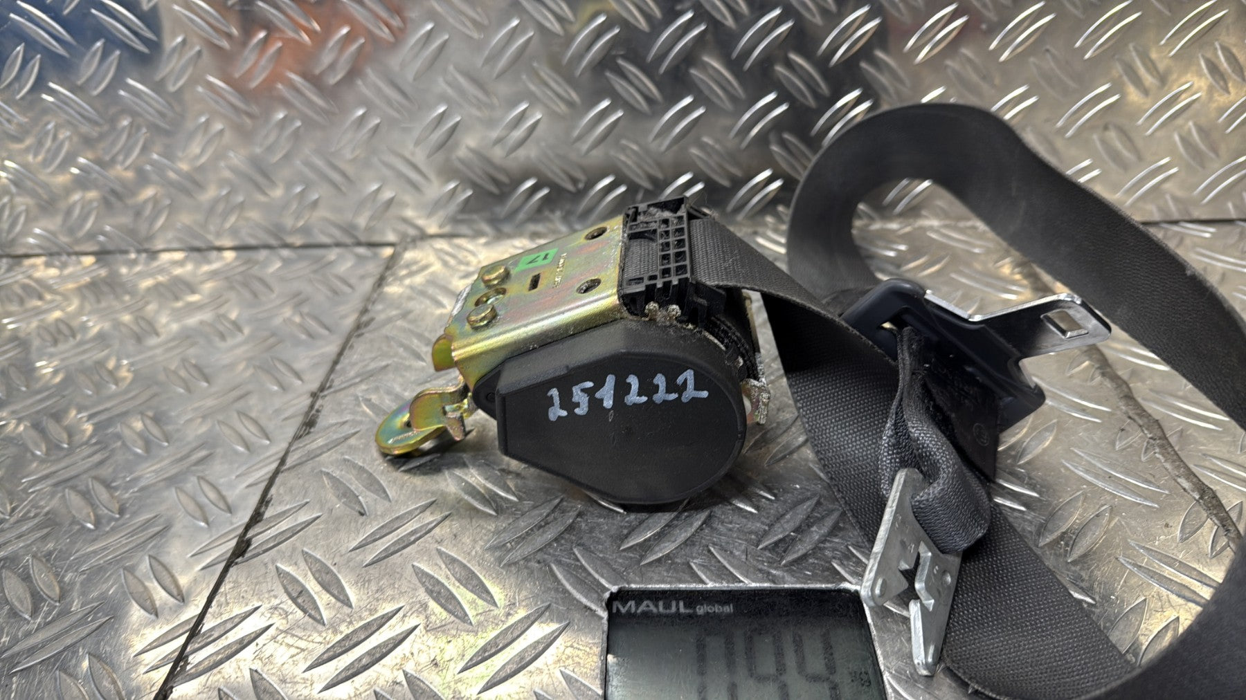 Ceinture avant gauche
