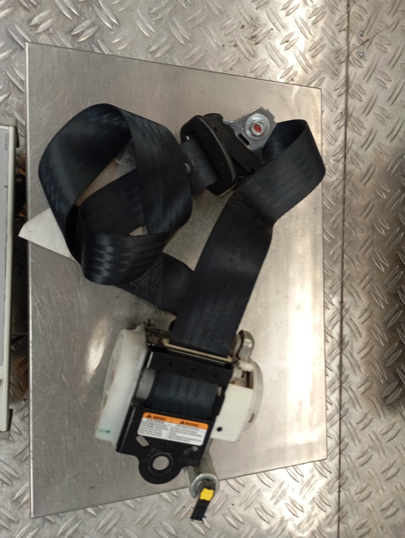 Ceinture avant droit