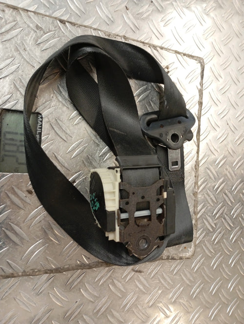 Ceinture avant droit