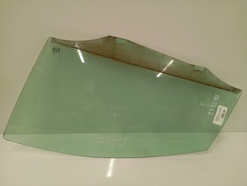 Vitre avant gauche