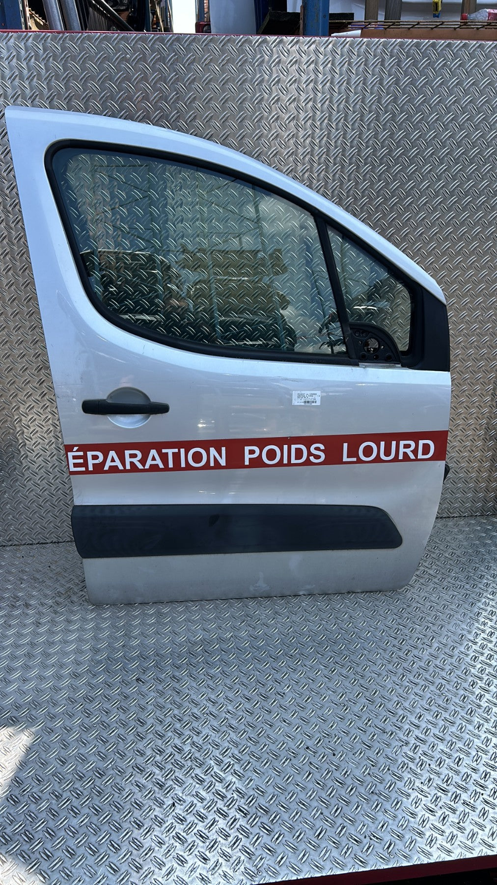 Porte avant droit - PEUGEOT PARTNER 2 PHASE 1 2010.0