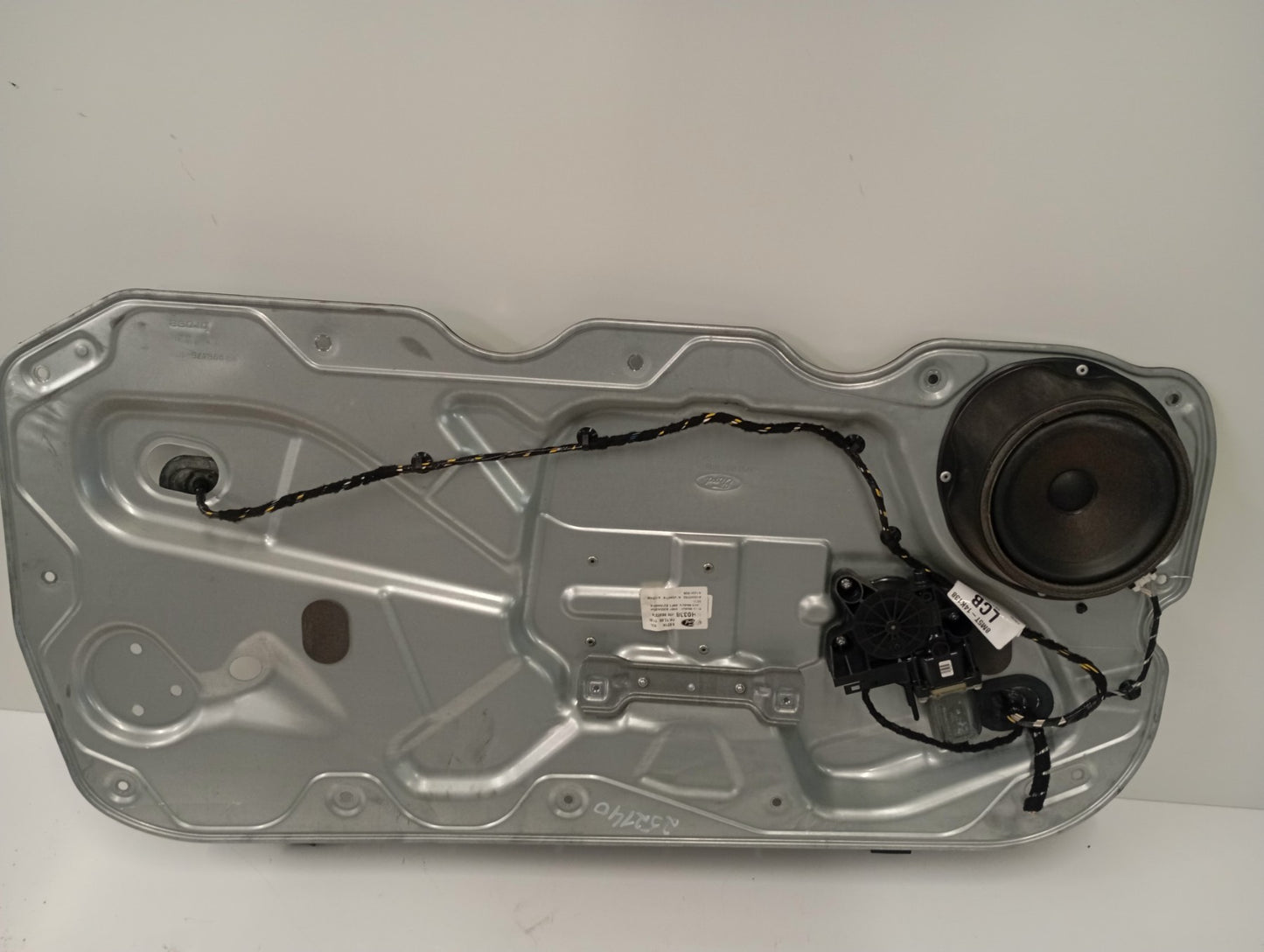 Moteur leve vitre avant droit