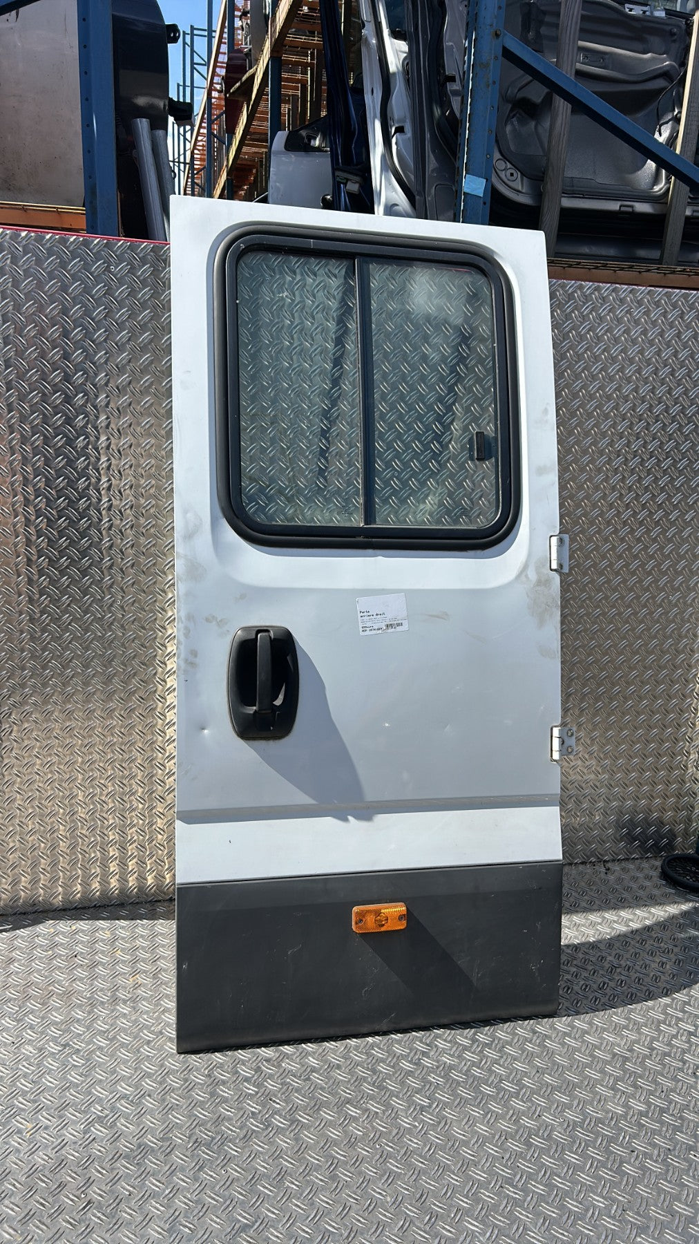 Porte arriere droit - IVECO DAILY 6 PHASE 1 2017.0