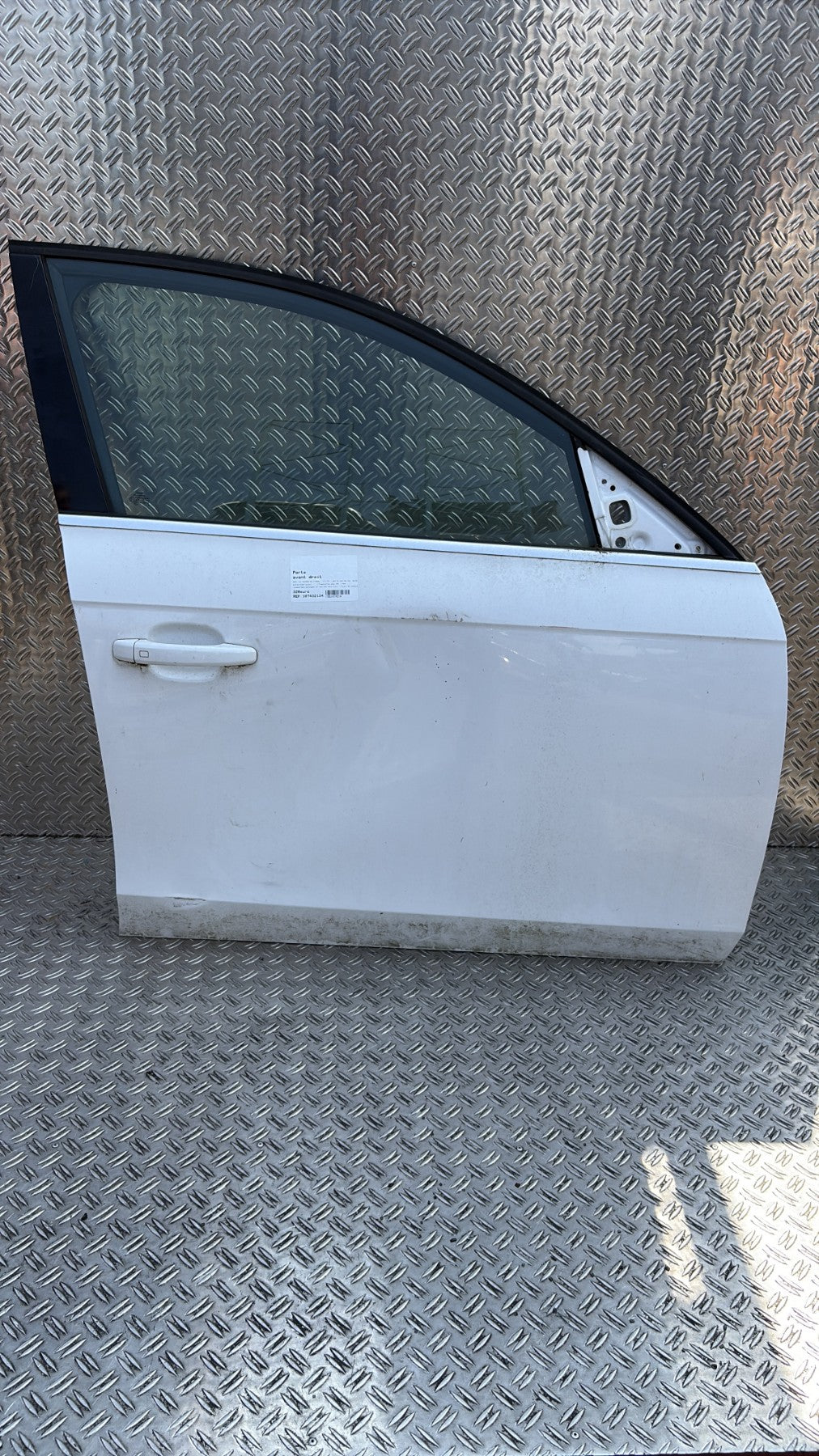 Porte avant droit - AUDI A4 3 PHASE 1 2008.0