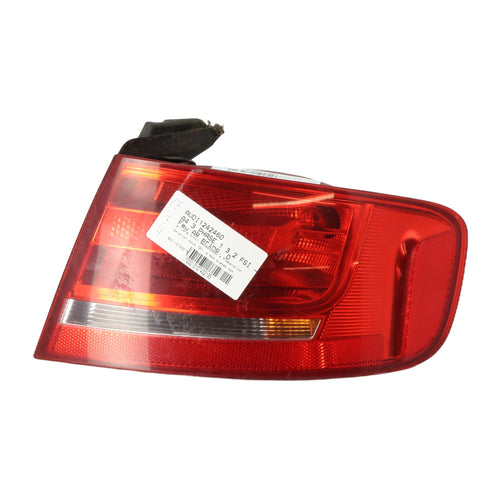 Feu arriere principal droit (feux) - AUDI A4 3 PHASE 1