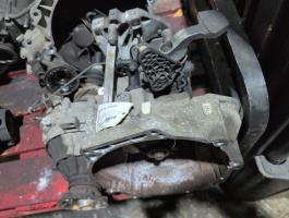 Boite de vitesses VOLKSWAGEN CADDY 3 PHASE 1 JCY 2008