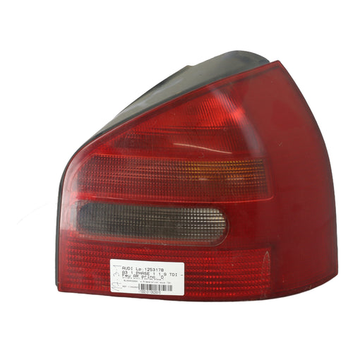 Feu arriere principal droit (feux) - AUDI A3 1 PHASE 1