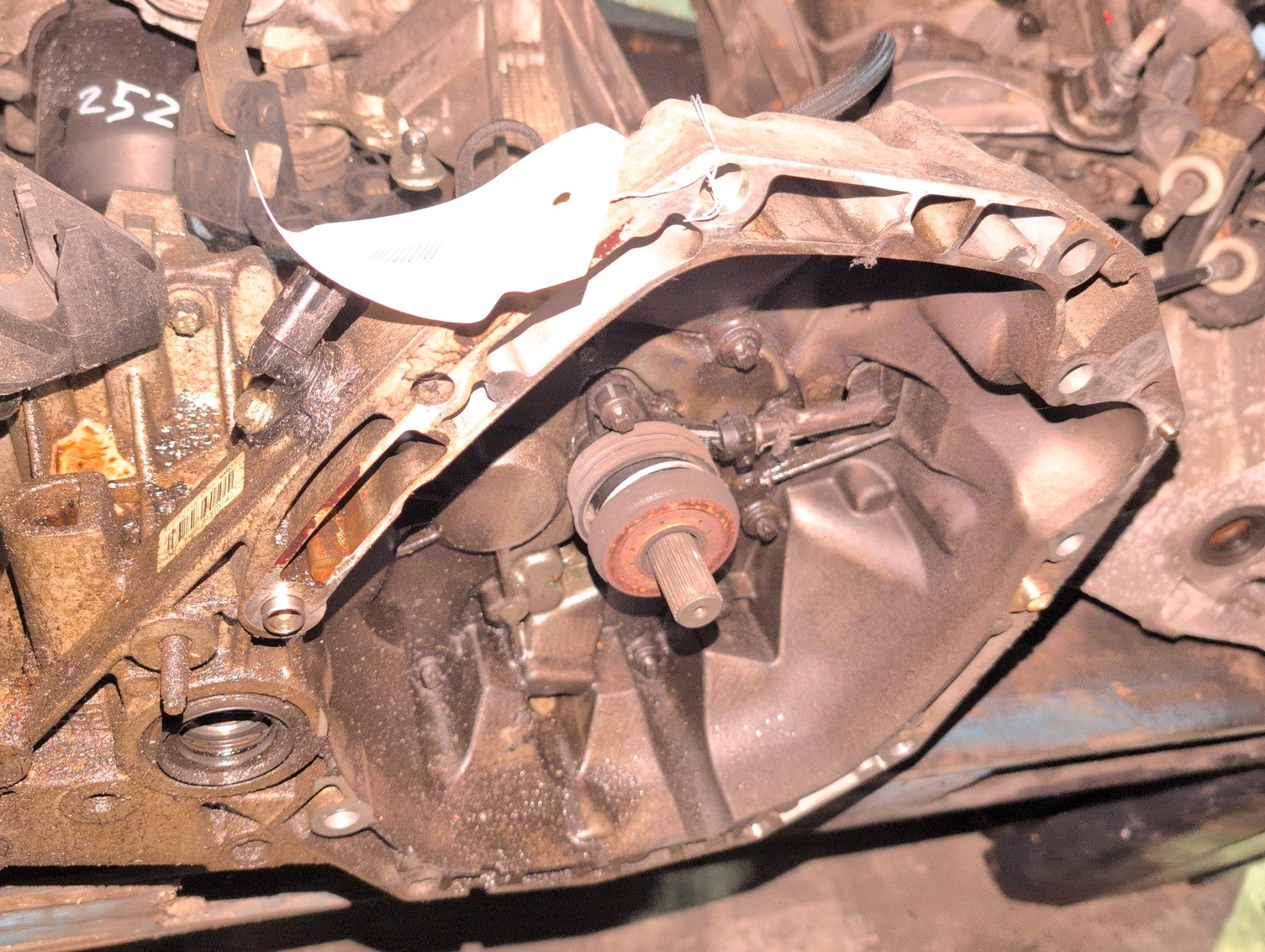 Boite de vitesses - RENAULT CLIO 3 PHASE 1 2006.0