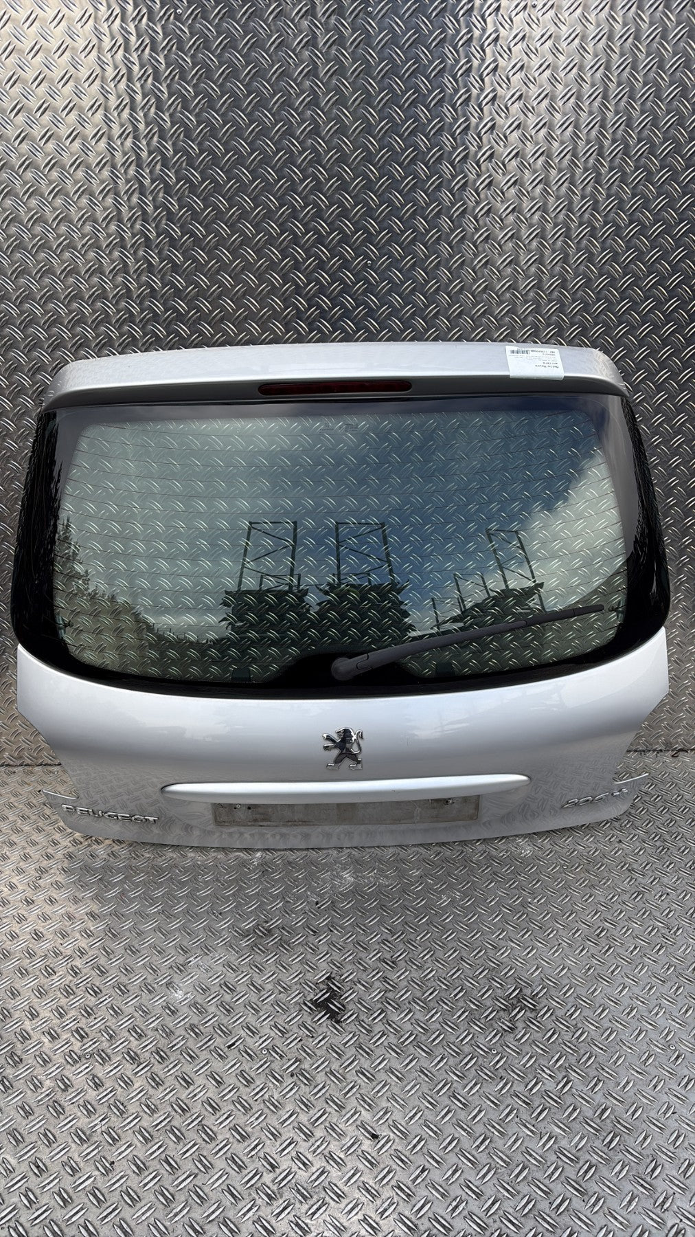 Malle/Hayon arriere - PEUGEOT 206+ (2010)