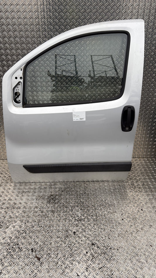 Porte avant gauche - PEUGEOT BIPPER 2010.0