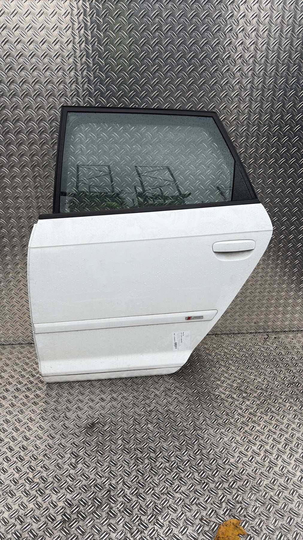 Porte arriere gauche - AUDI A3 2 SPORTBACK PHASE 1 2008.0