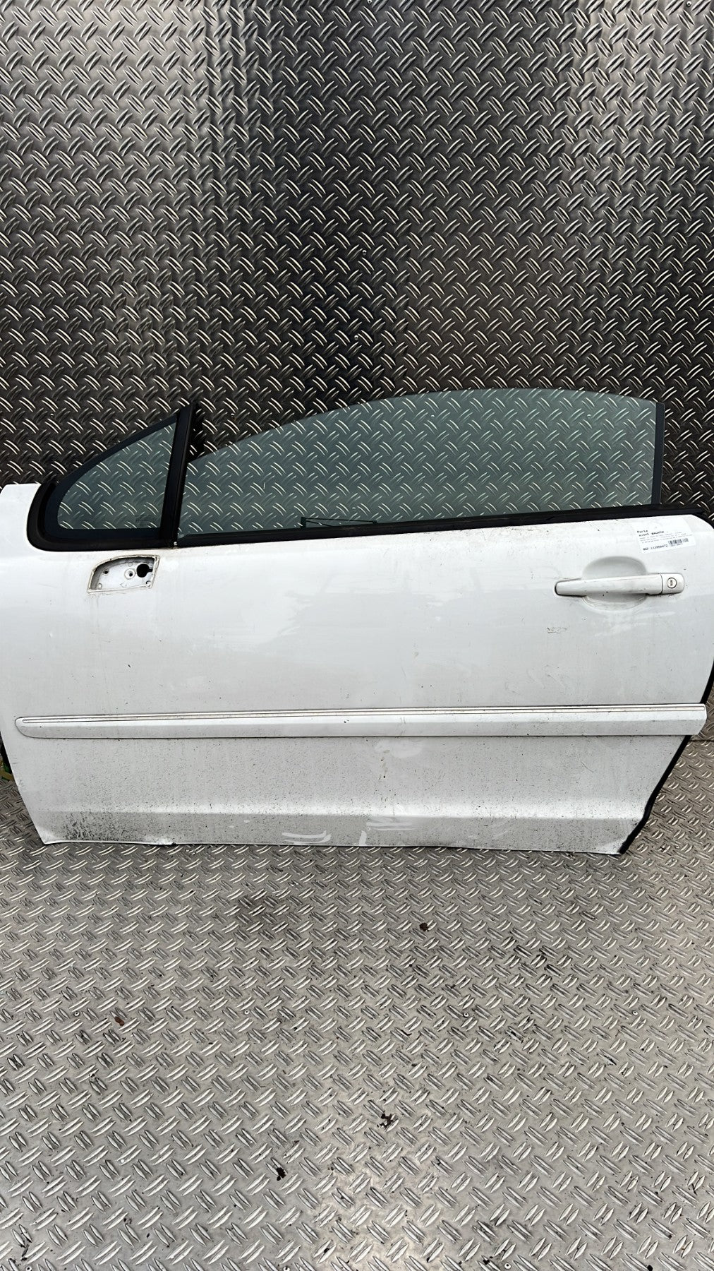 Porte avant gauche - PEUGEOT 207 PHASE 2 CABRIOLET 2011.0