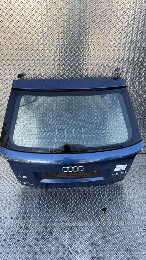 Malle/Hayon arriere - AUDI A3 2 PHASE 1 (2003)