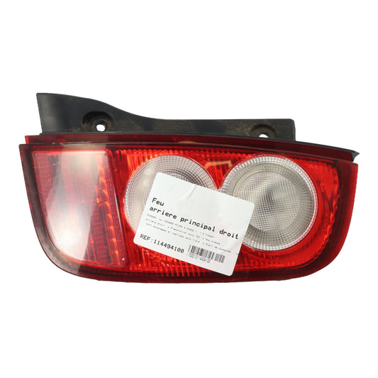 Feu arriere principal droit (feux)