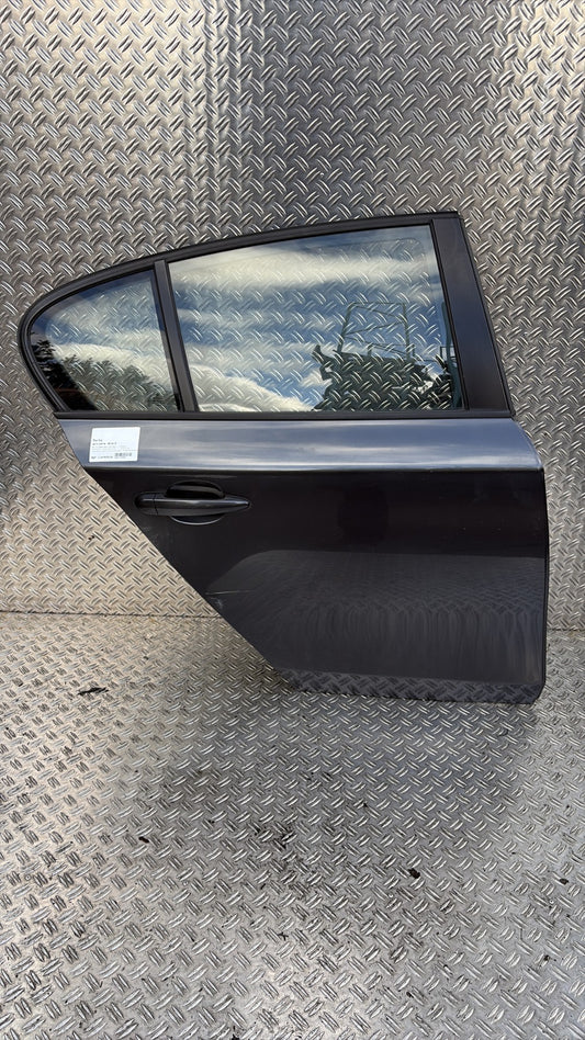 Porte arriere droit - BMW SERIE 1 E87 PHASE 1 2005.0