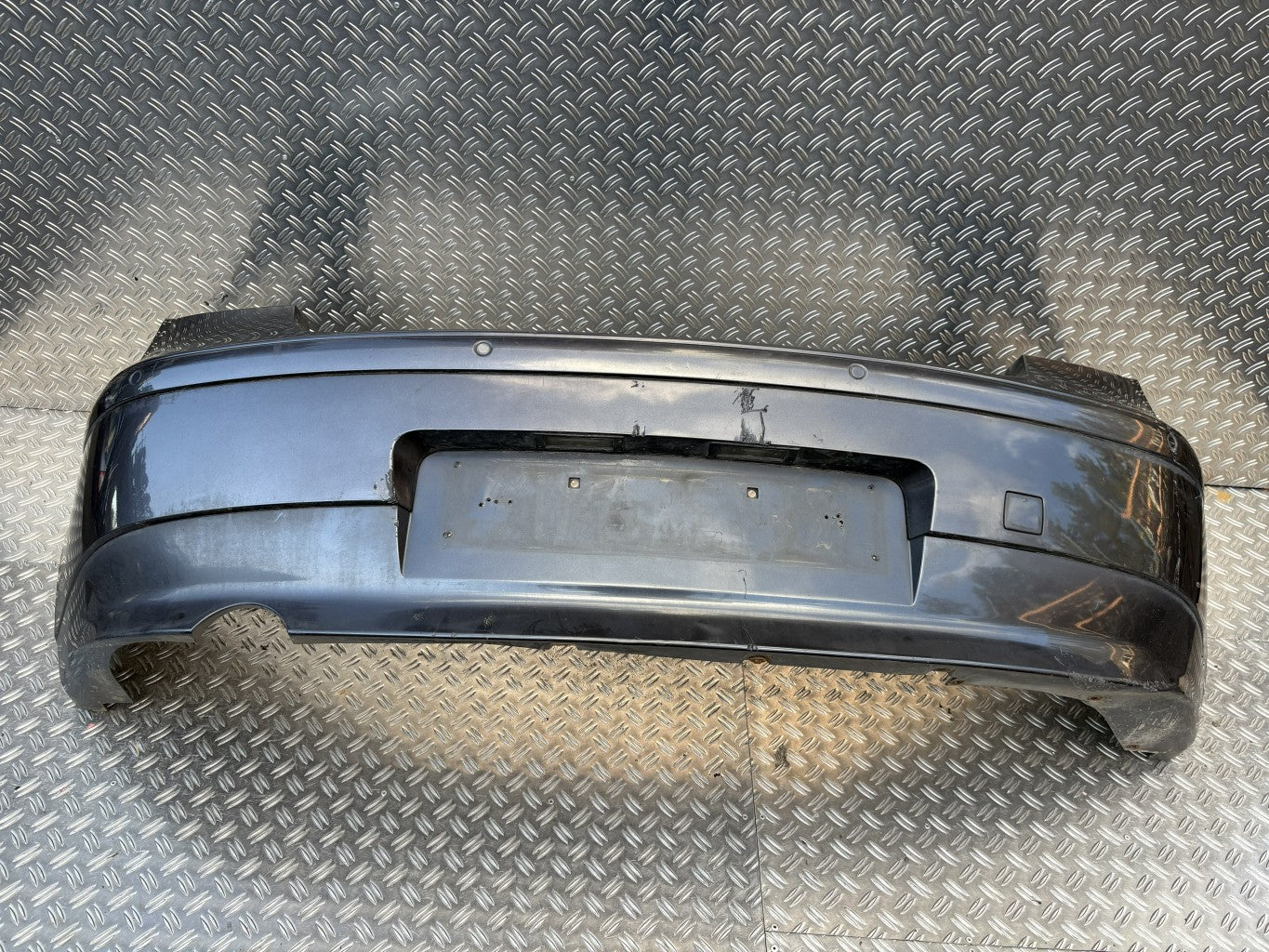 Pare choc arriere - BMW SERIE 1 E87 PHASE 1 2005.0