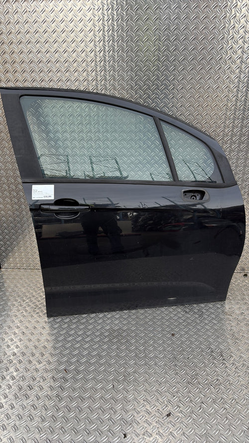 Porte avant droit