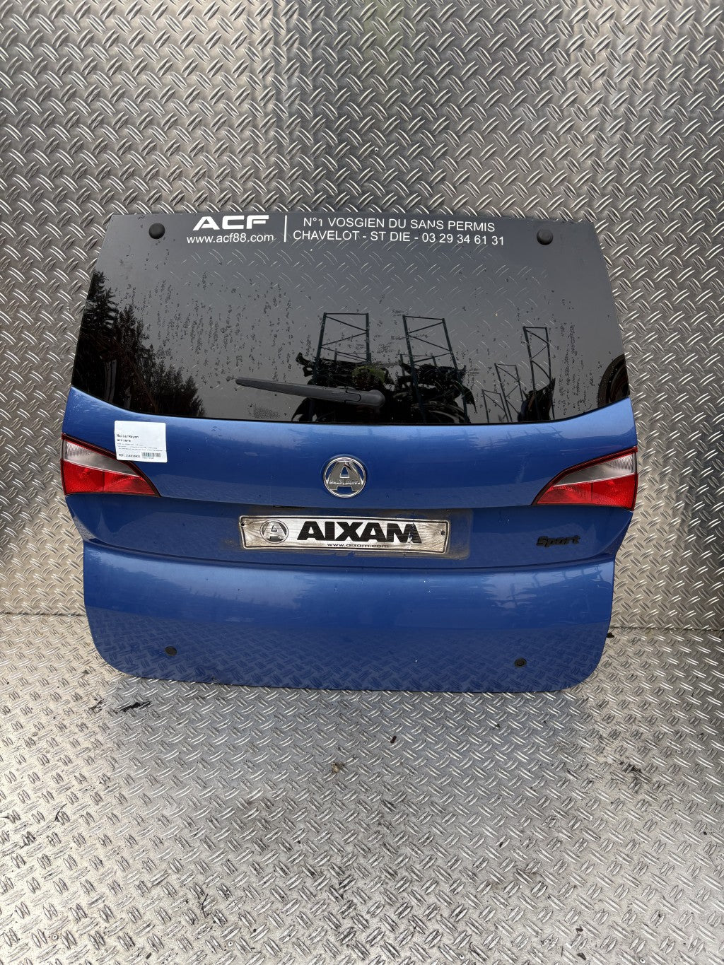 Malle/Hayon arriere - AIXAM CITY (2019)